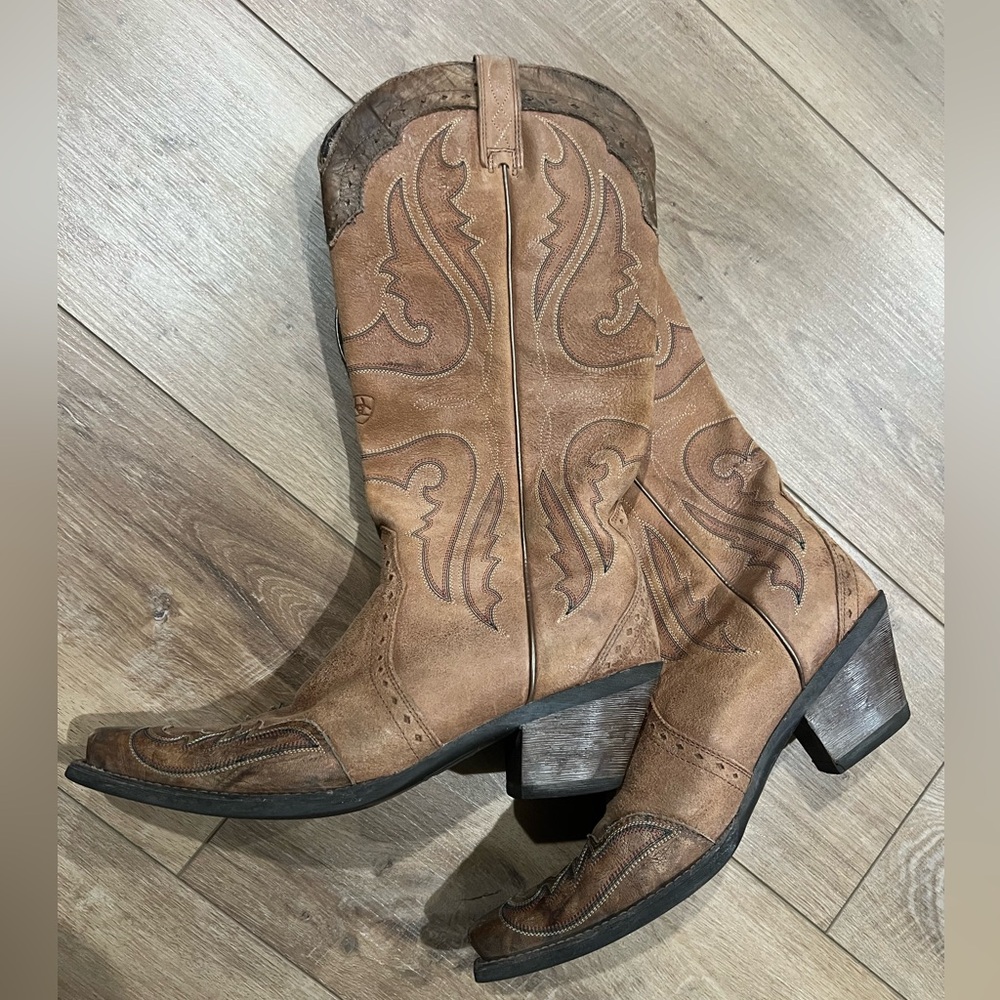 Ariat Women's Heritage Western Cowboy X-Toe Wingtip 9B - Picture 2 of 8